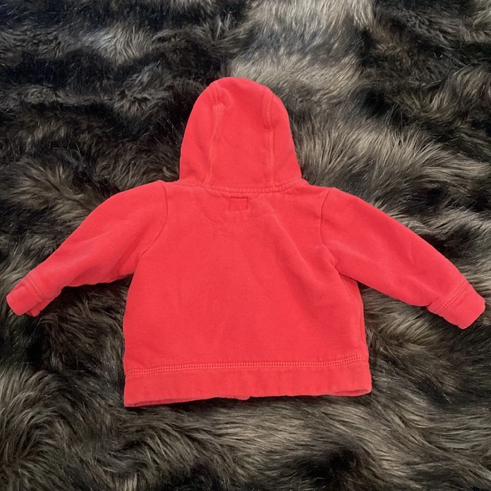 Gap 6-12 months sweatshirt